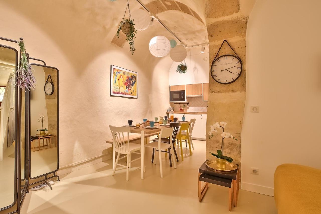 New Stunning 4 Bdrs Apt, With Ac - Le Marais Parigi Esterno foto